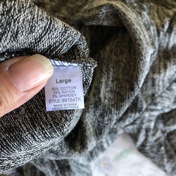 Poof Sequin Owl Witch Crisscross  top size L NWT - Picture 5 of 6